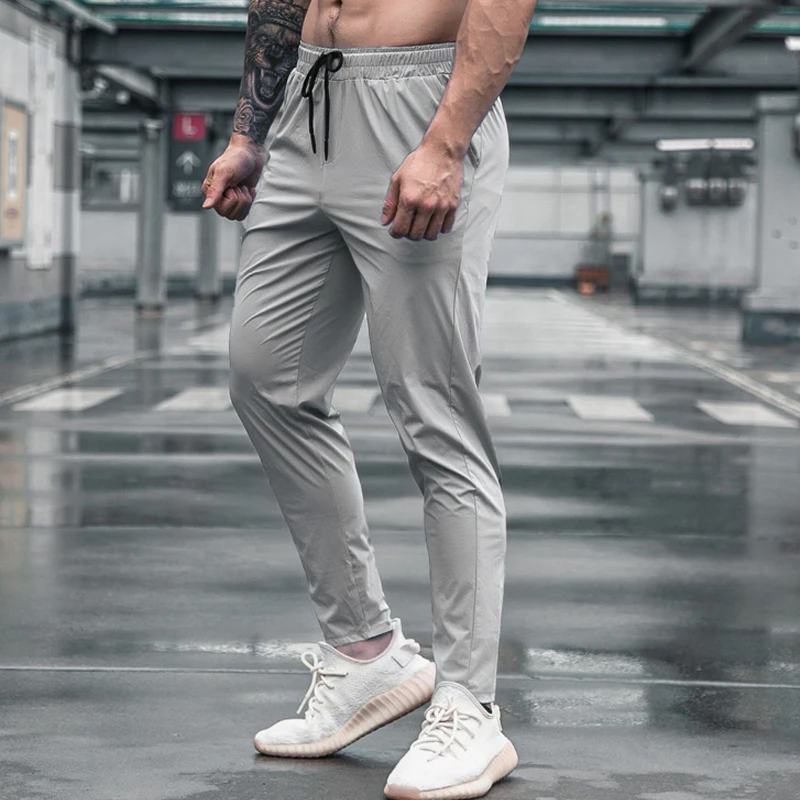Pantaloni sportivi da uomo con - Jogger Sweatpants Men recensione e prezzo